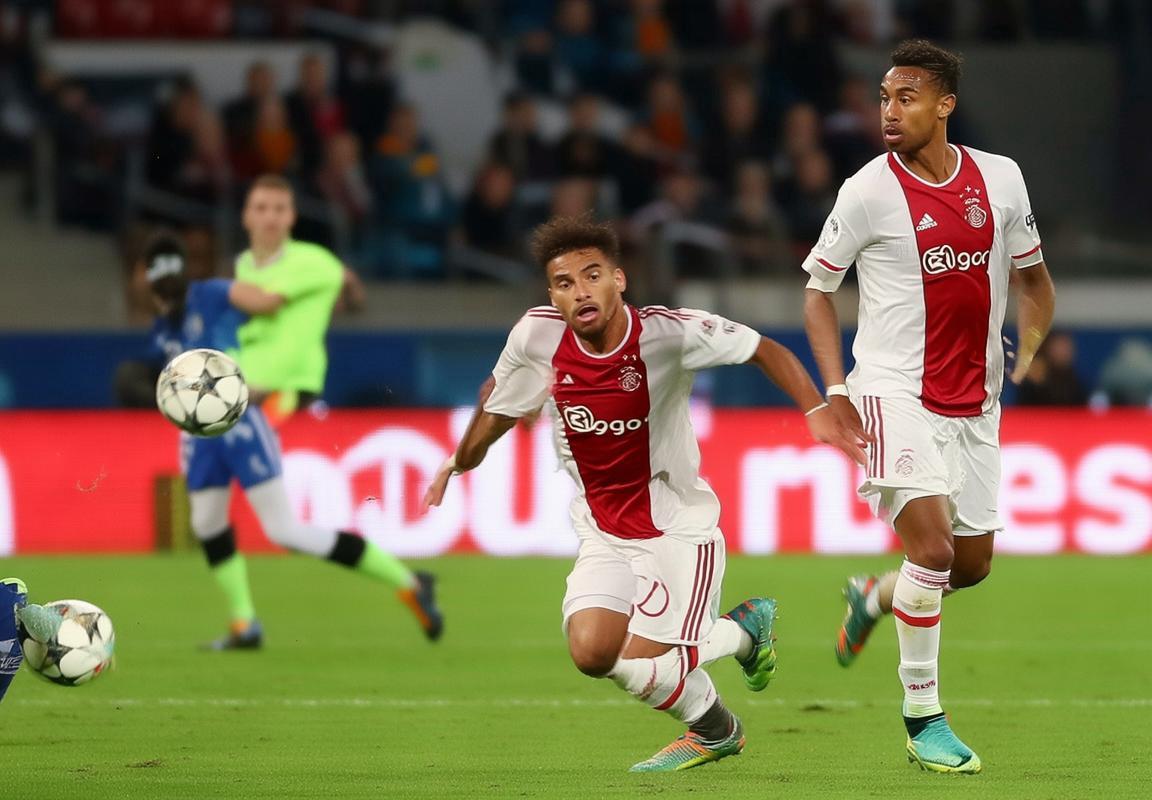 欧冠小组赛：阿贾克斯主场1-0小胜波尔图